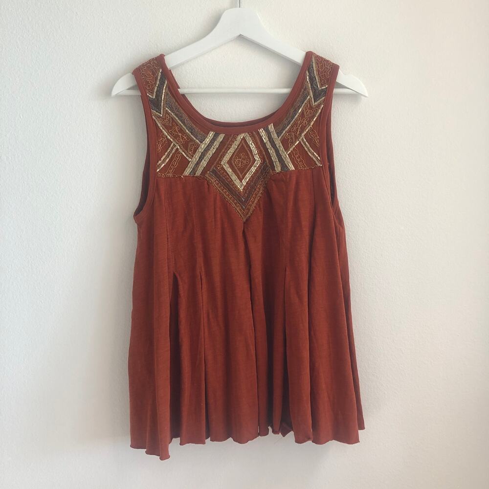 Boho rust orange beaded embroidered pleated sleeveless tank top blouse small